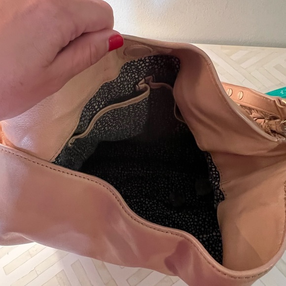 Loefler Randal Shoulder Bag - Picture 3 of 4